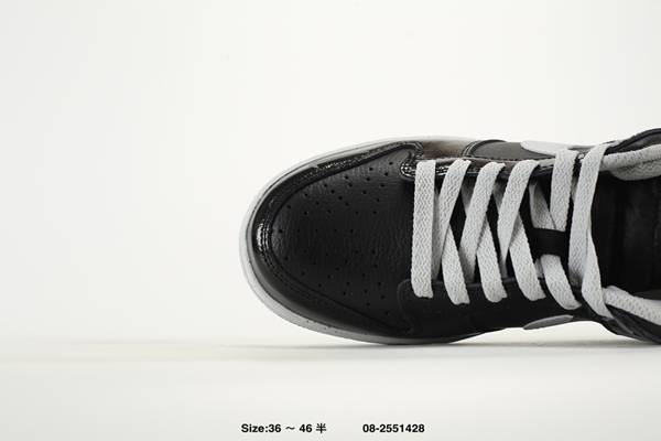 ナイキ靴細部ディテール